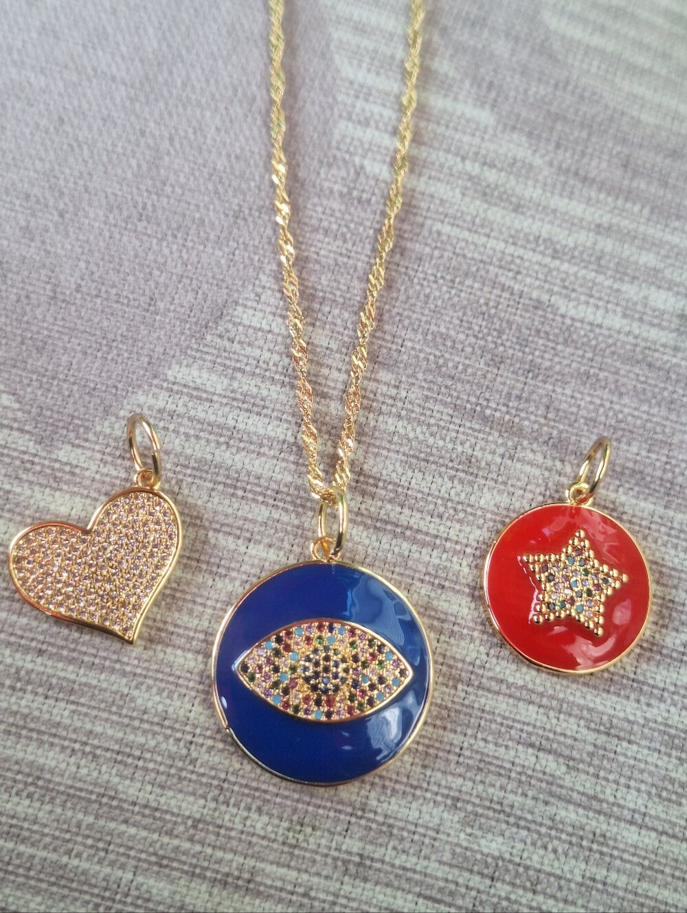 Oak & Ivy Boutique Stainless Gold Tone Necklace & 3 Pendants;Heart, Star & Eye